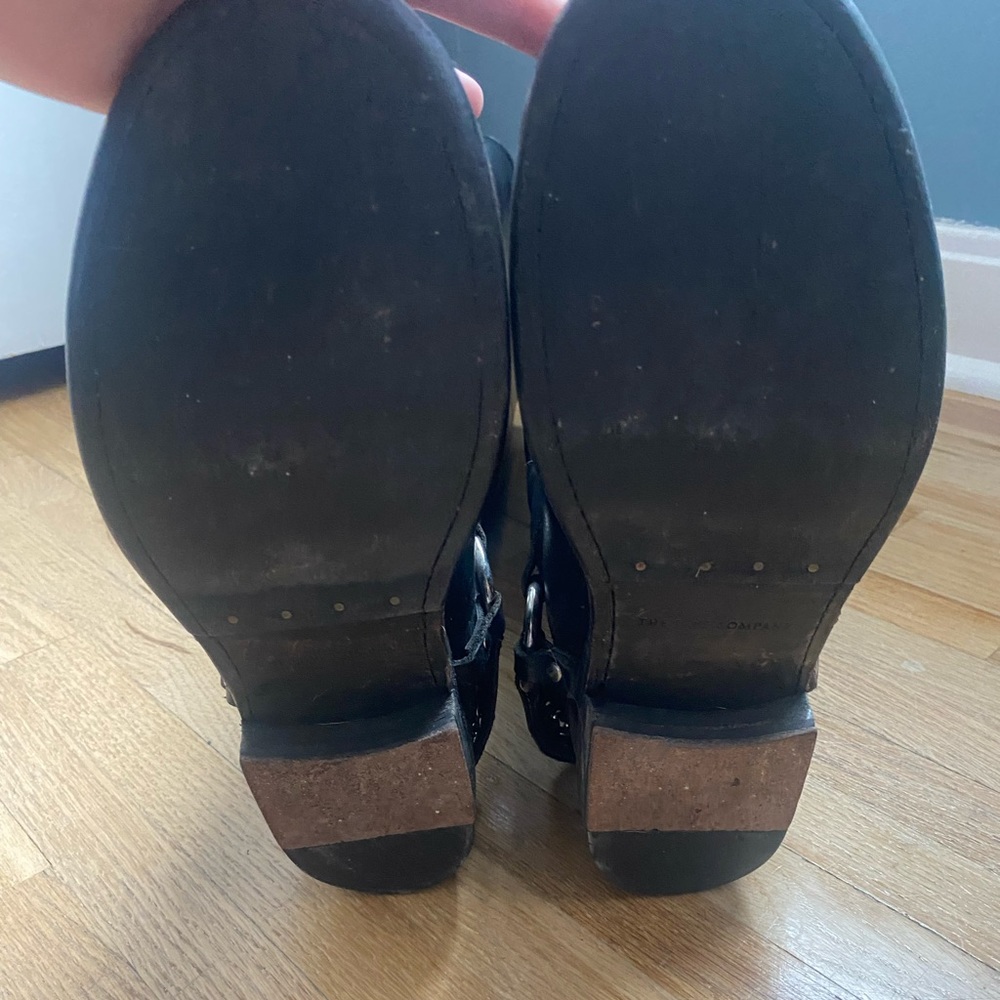Like New Frye Jenna Chain Tall - Picture 7 of 7